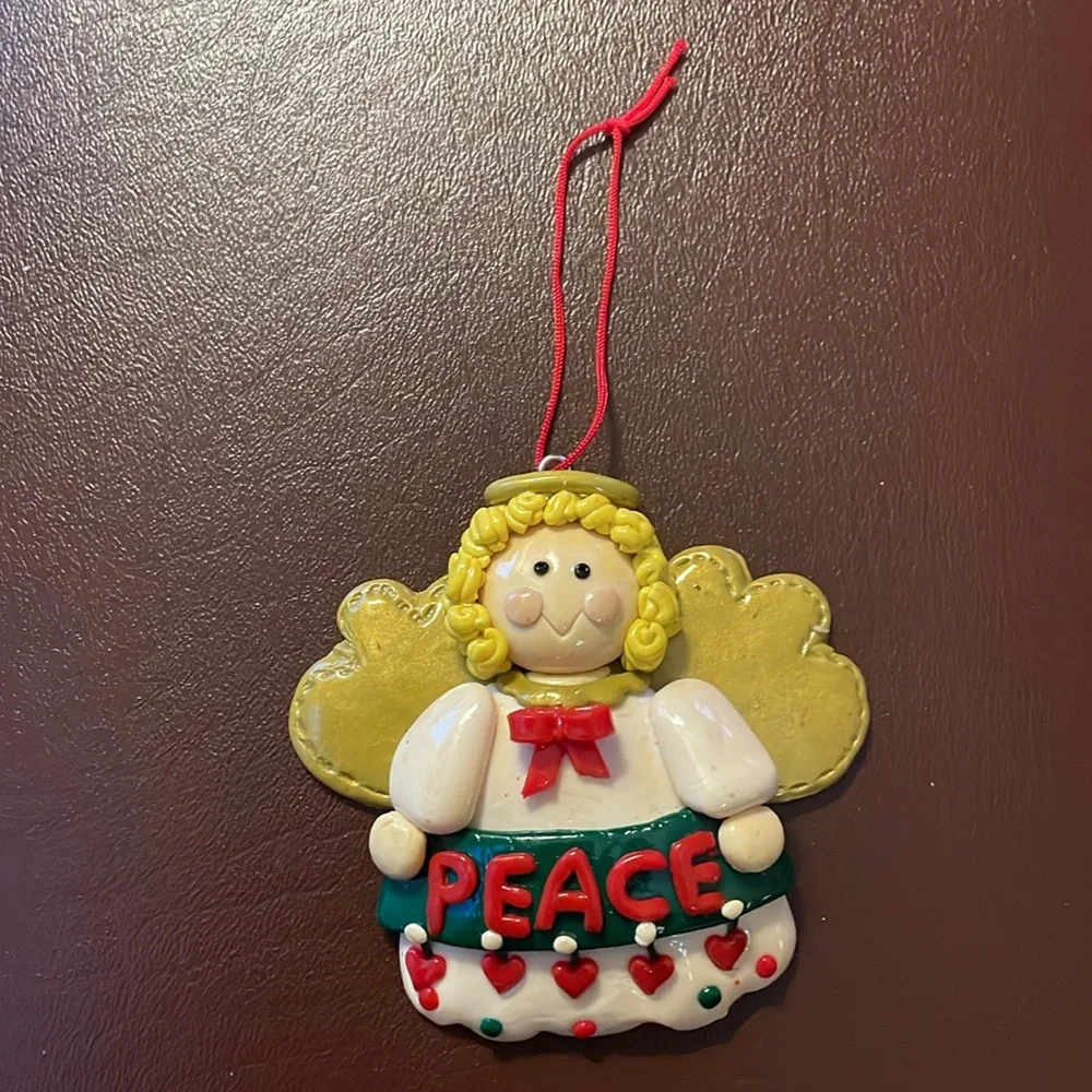 VTG Clay PEACE angel ornament